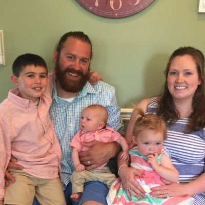 Profile Picture of Margaret Boylan (@MarCsaszar1) on Twitter