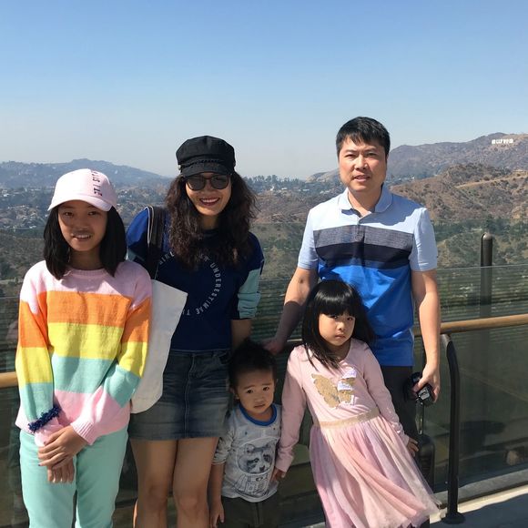 Profile Picture of Doan Nguyen (@bexinhxinh19) on Poshmark