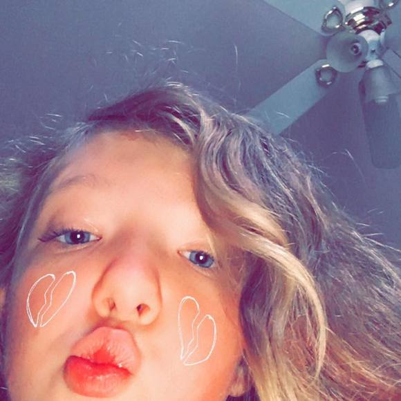 Isabella Etchason - Poshmark Profile Picture of Isabella Etchason (@bellaetchason) on Poshmark