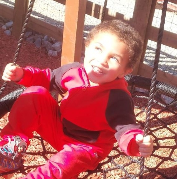 Kendra Overbeck - Poshmark Profile Picture of Kendra Overbeck (@kendra_overbeck) on Poshmark