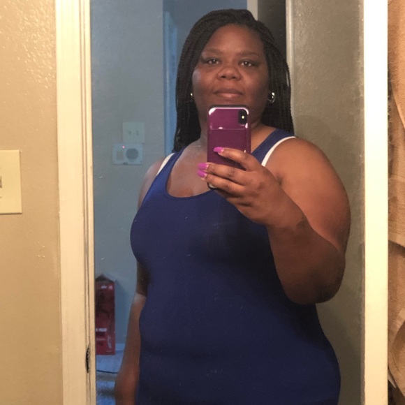 Profile Picture of Jeanine Grant (@jmg40) on Poshmark