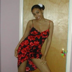 Profile Picture of Maya Merrow (@kittykatb17) on Myspace