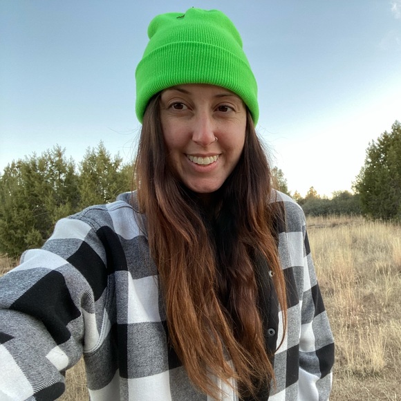 Profile Picture of Anastesia Balchik (@stesiabalchik) on Poshmark