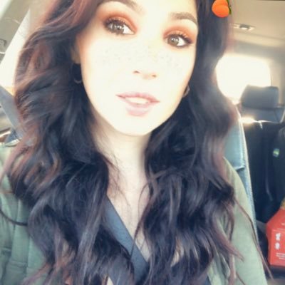 Profile Picture of Amanda Getter (@AmandaGetter) on Twitter