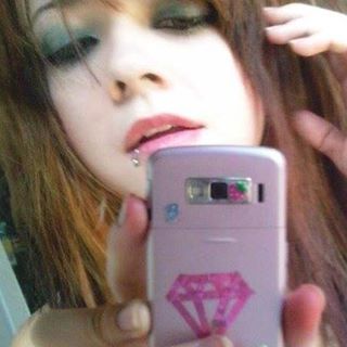 Profile Picture of Alice Dorian (@Alice-Dorian) on Facebook
