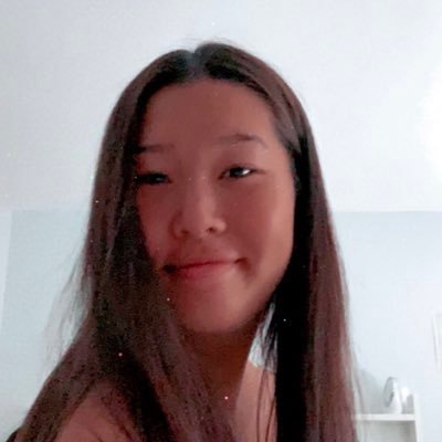 Profile Picture of Olivia Keller (@oliviakeller02) on Twitter