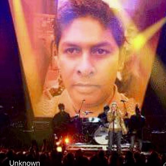 Profile Picture of Surenmal Cooray (@dimalthi) on Poshmark