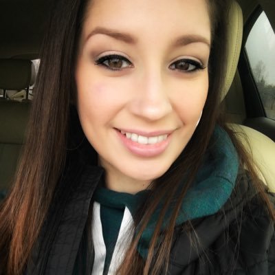 Profile Picture of Angelica Ortega (@AngOrtega121) on Twitter