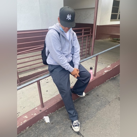 Profile Picture of Mayorga M (@mayorgamario09) on Poshmark