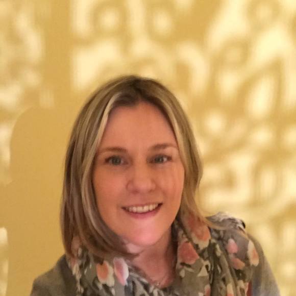 Profile Picture of Catherine Stepinski (@scaite) on Poshmark