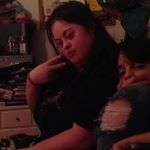 Profile Picture of Heather Blevins (@22iloveedward22) on Instagram