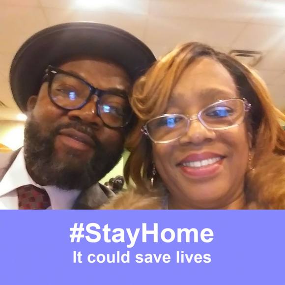 Profile Picture of Lisa Hayes (@auveal07) on Poshmark