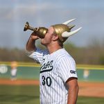 Profile Picture of Alex Schroeder (@alex.schro) on Instagram