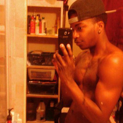 Profile Picture of Cleo Perry (@cleo_perry) on Twitter