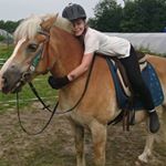 Profile Picture of Lacey Chandler (@perri_the_halflinger) on Instagram