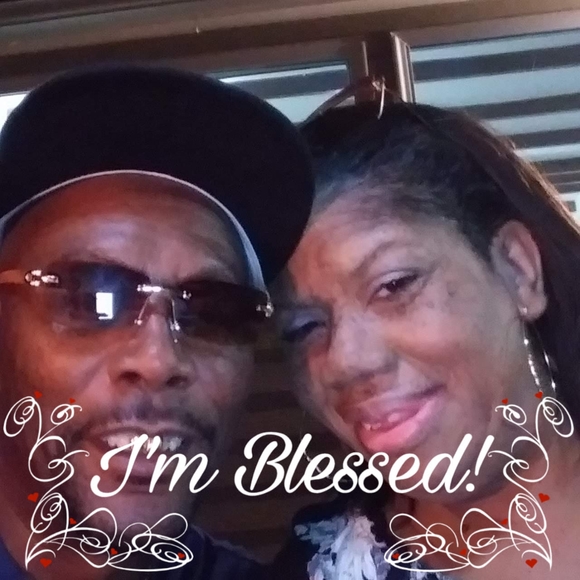 Profile Picture of Dennis Perry (@perrydennis96) on Poshmark