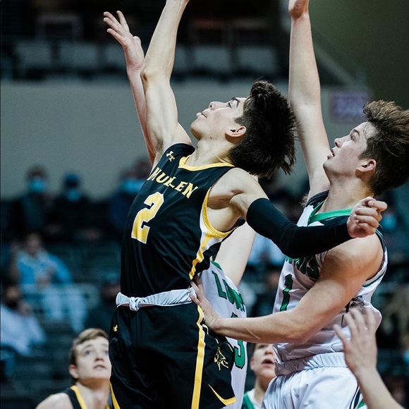 Profile Picture of Trevor Kuncl (@trevorkuncl02) on Poshmark