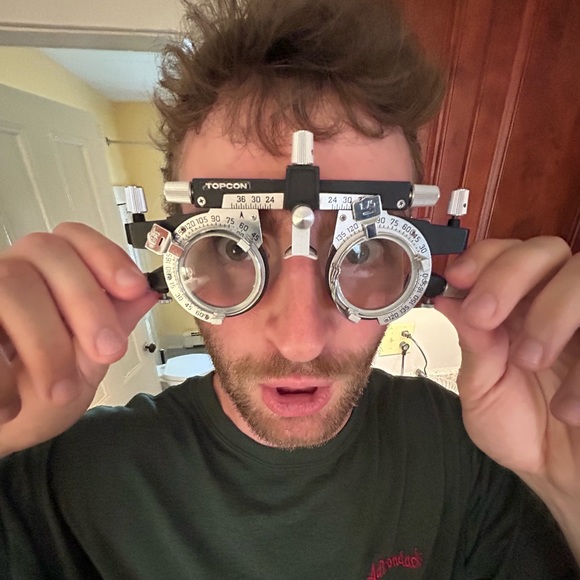 Profile Picture of Brandon Garretto (@brandonga) on Poshmark