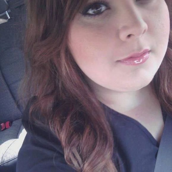 Profile Picture of Anissa Ramirez (@aram91) on Poshmark