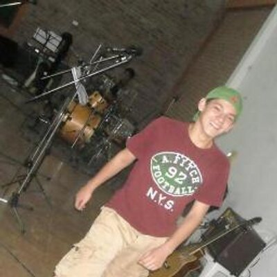 Profile Picture of Victor André Torrez (@VictorAndrTorre) on Twitter