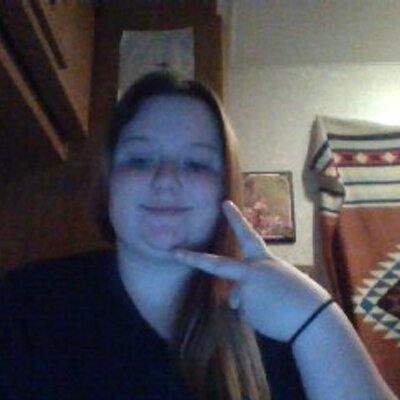Profile Picture of Marianne Hart (@hart19mario) on Twitter