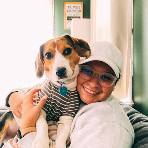 Profile Picture of Kristin Mewhinney (@k_mewhinney) on Poshmark