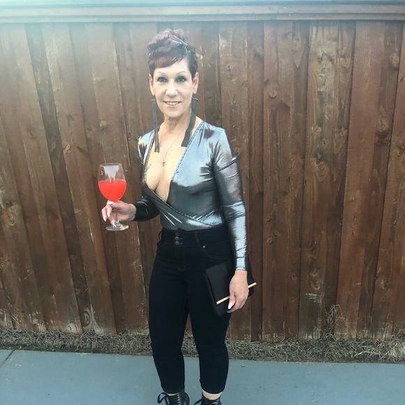 Profile Picture of Kathy Roberts (@kyette19) on Poshmark