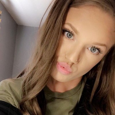 Profile Picture of Hanna Snyder (@hanna_denise12) on Twitter