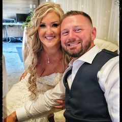 Profile Picture of Erika Bloomer (@erikabloomer111) on Tiktok