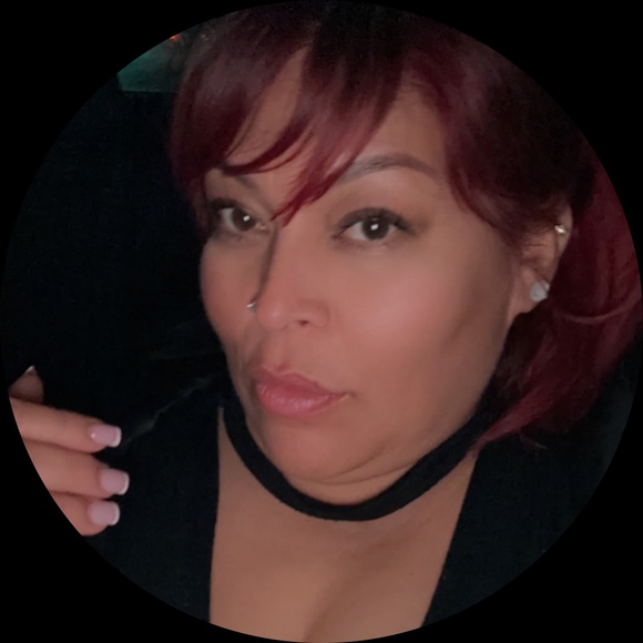 Profile Picture of Lupe Perez (@springbaby1977) on Poshmark
