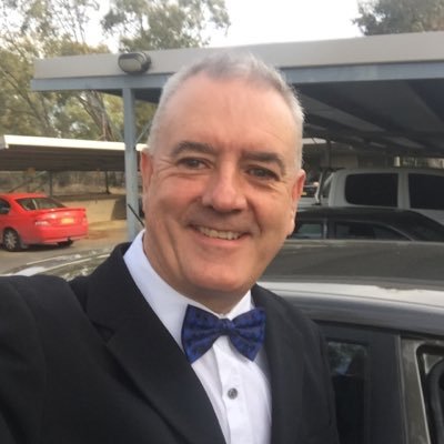 Profile Picture of Tony Holland (@CEO_OzHelp) on Twitter