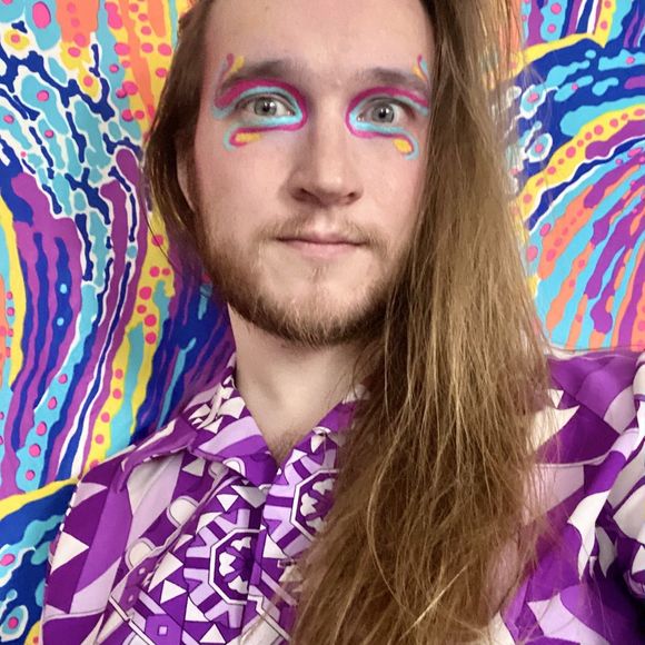Profile Picture of Jon Pulse (@jpulse95) on Poshmark