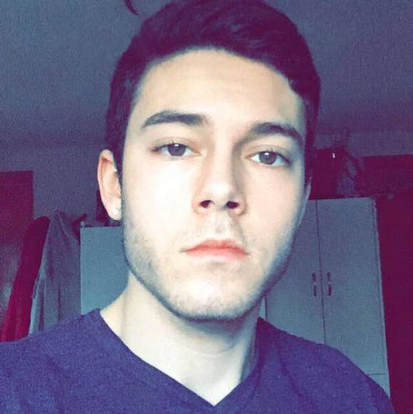 Profile Picture of Adam Prichard (@pwnagetitan21) on Poshmark