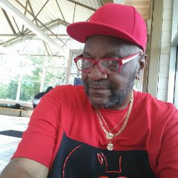 Profile Picture of Duane Croson (@crosonduane3731) on Poshmark