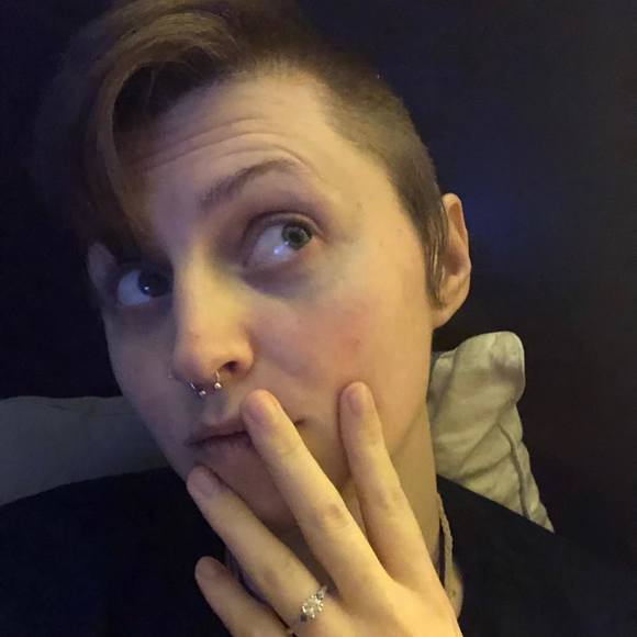 Profile Picture of Heather Crumly (@mintchimp) on Poshmark