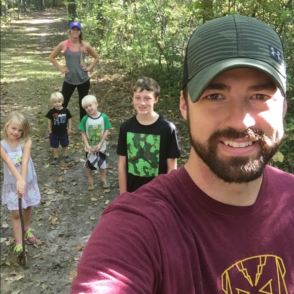 Joe Penney - Poshmark Profile Picture of Joe Penney (@j4penney) on Poshmark