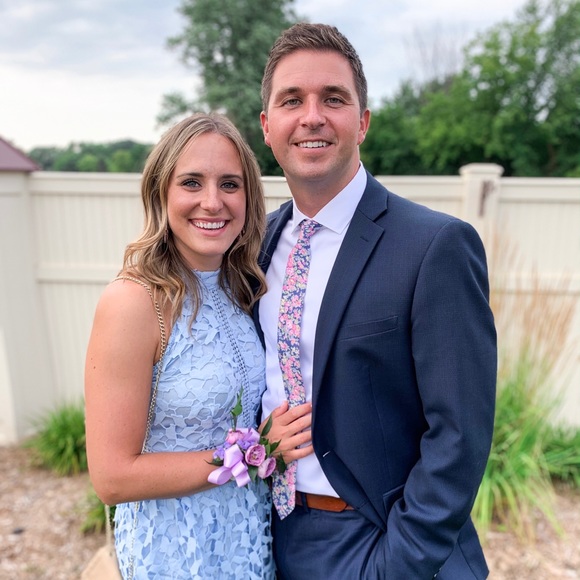 Brynn Bruestle - Poshmark Profile Picture of Brynn Bruestle (@brynn084) on Poshmark