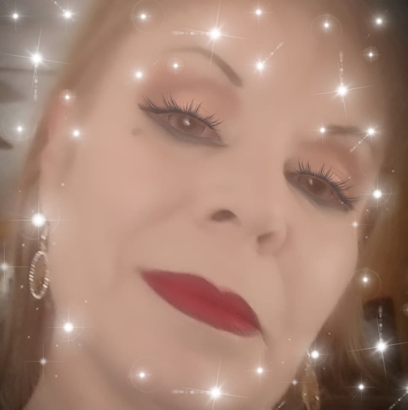 Profile Picture of Katherine Silva-guzman (@kitkat8761) on Poshmark