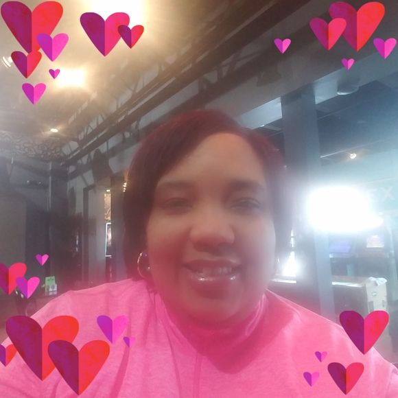 Profile Picture of Latonja Morrison parker (@tonjaparker66) on Poshmark