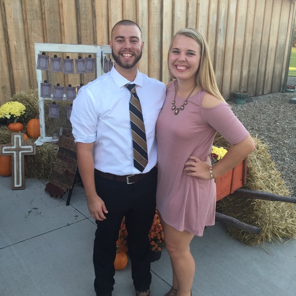 Profile Picture of Tucker Dirbas (@tdirbas) on Poshmark