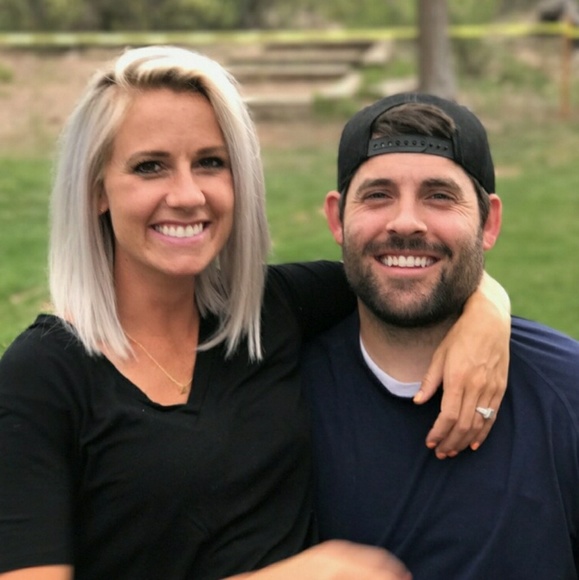 Profile Picture of Whitney Whatcott (@mrswhatcott) on Poshmark