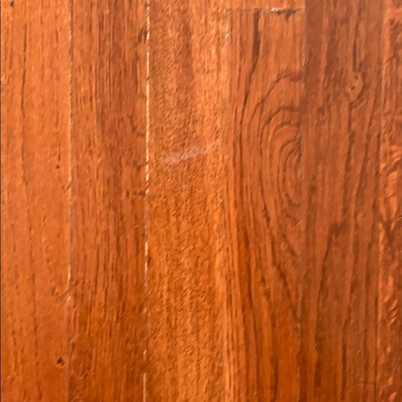 Profile Picture of Robert Zapata (@robzap23) on Poshmark