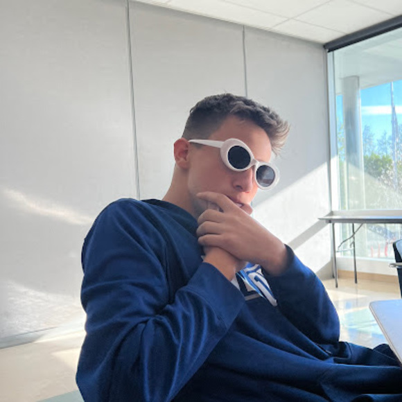 Profile Picture of Lucas Sandoval (@lucassandova473) on Poshmark