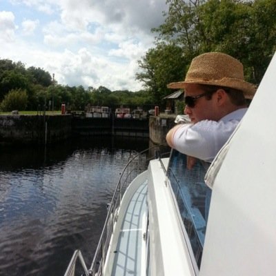 Profile Picture of Calvin Chambers (@CalvinoChambre) on Twitter