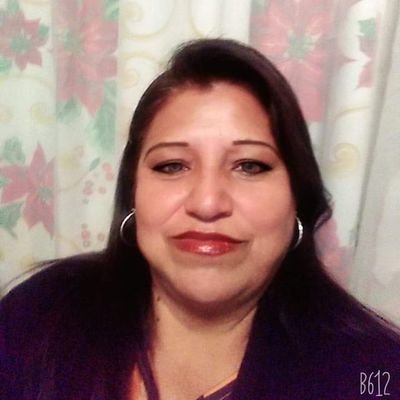 Profile Picture of Guadalupe Mendoza (@Guadalupe_mendz) on Twitter