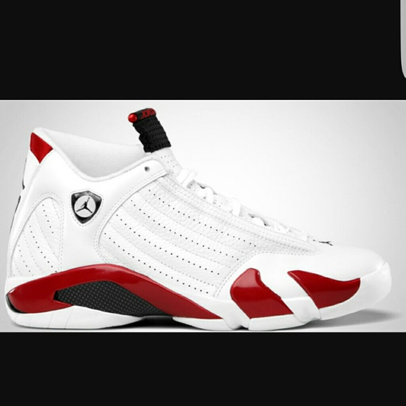 Profile Picture of John Bankes (@moneyman334) on Poshmark