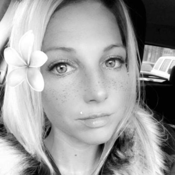 Profile Picture of Bri Kelly (@bkelly2794) on Poshmark