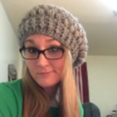 Profile Picture of Danielle Folmar (@Dani_louwho) on Twitter