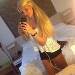 Profile Picture of Nathalie Helge (@nathalies_nails) on Instagram
