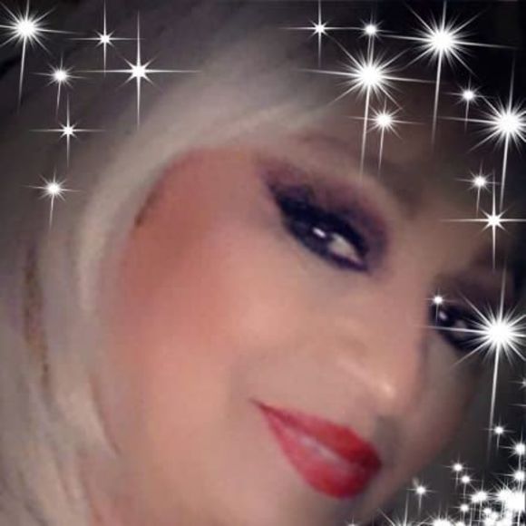 Profile Picture of Lupe Rangel (@lupe_rangel) on Poshmark